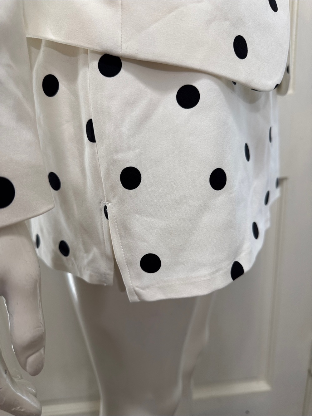 Express Editor White Polka Dot Blazer Skirt Set Stretch
Cotton 2-Piece Suit A4 - Picture 10 of 16